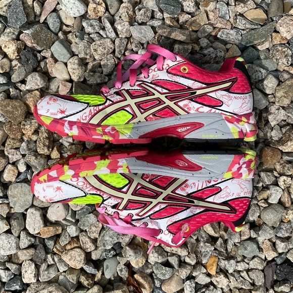 asics women's multi colored running shoes